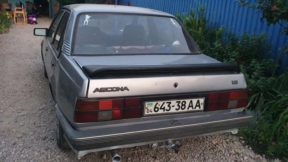 Opel Ascona