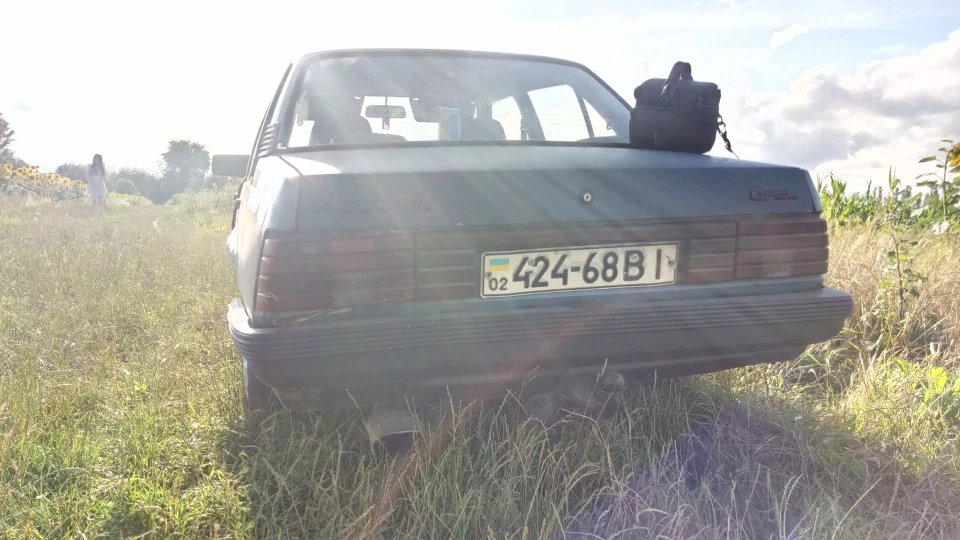 Opel Ascona 4