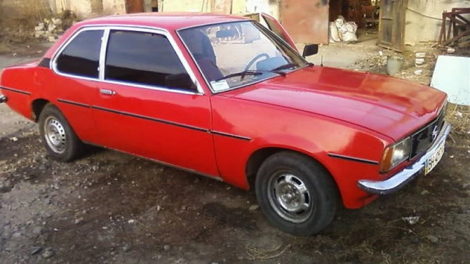 Opel Ascona 2