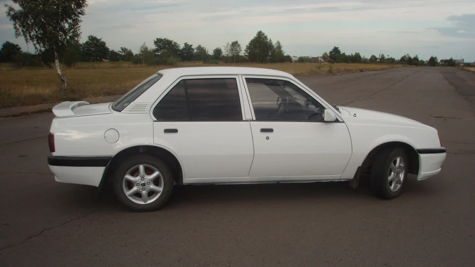 Opel Ascona 2