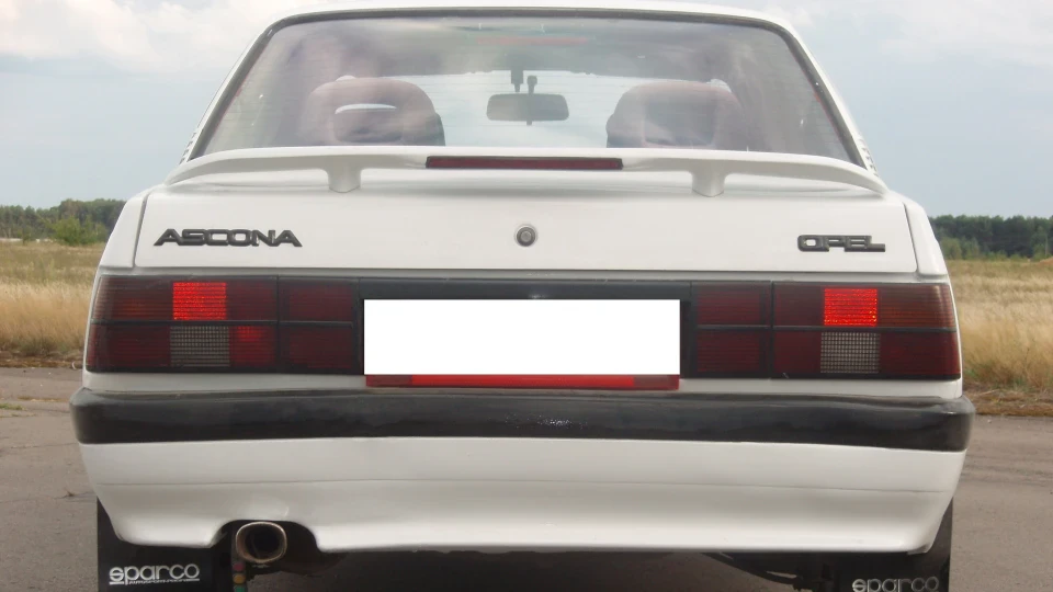 Opel Ascona 4