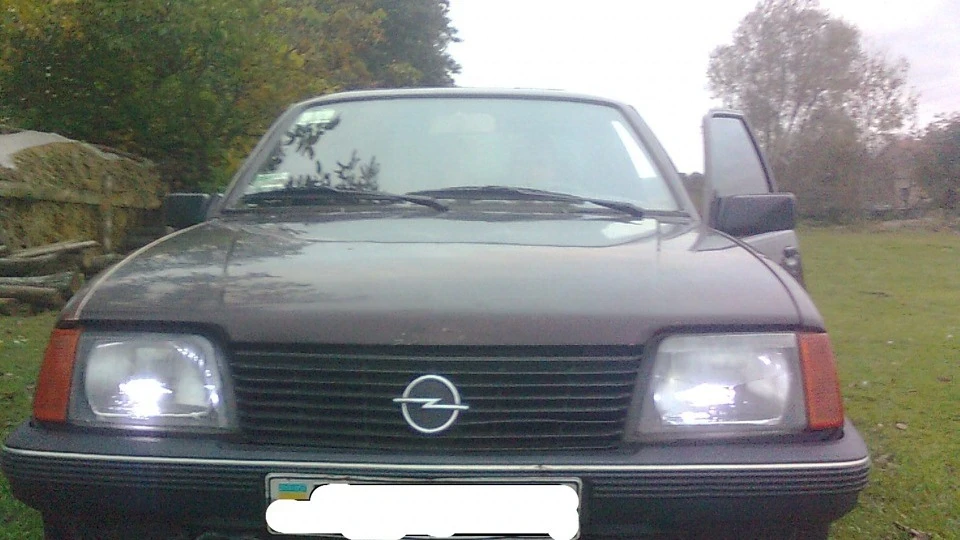Opel Ascona