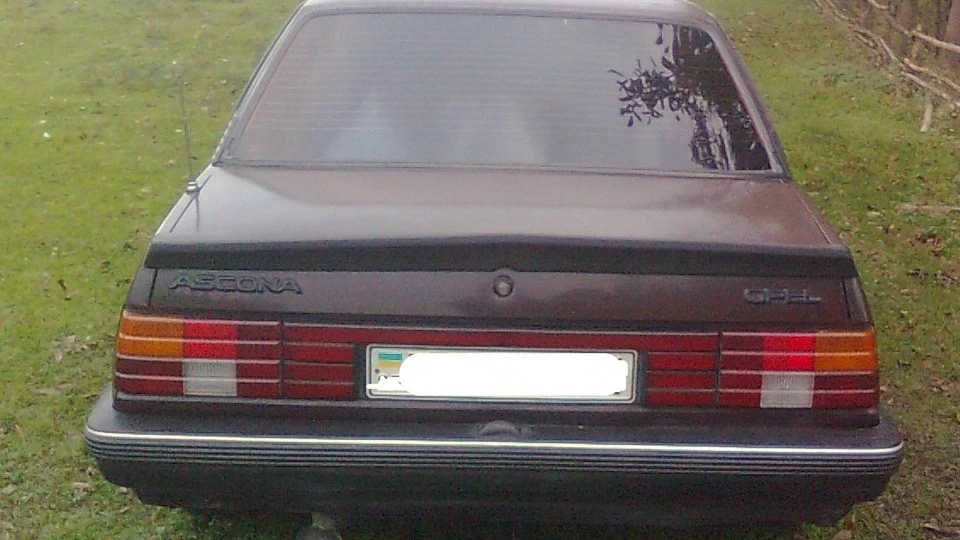 Opel Ascona 2