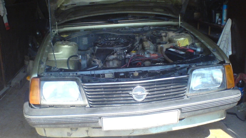 Opel Ascona