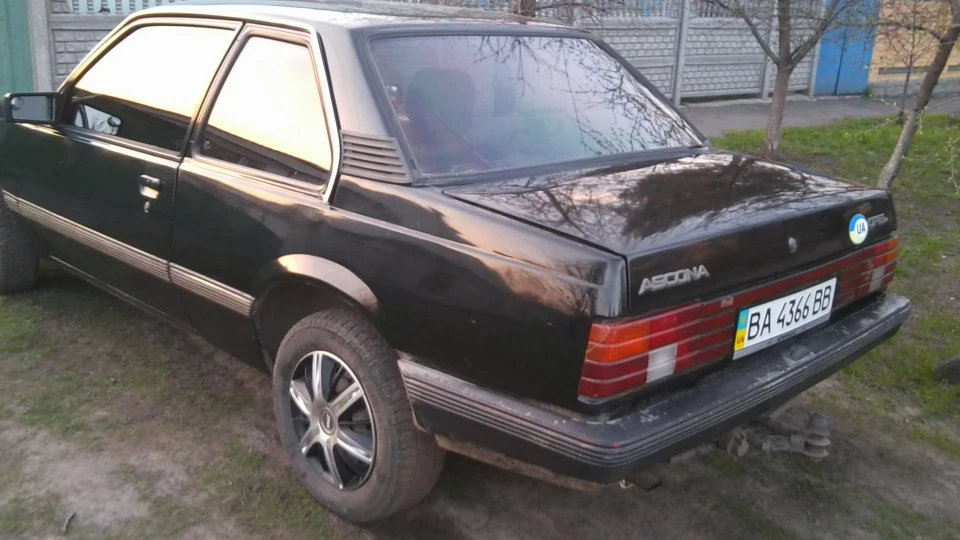 Opel Ascona 2