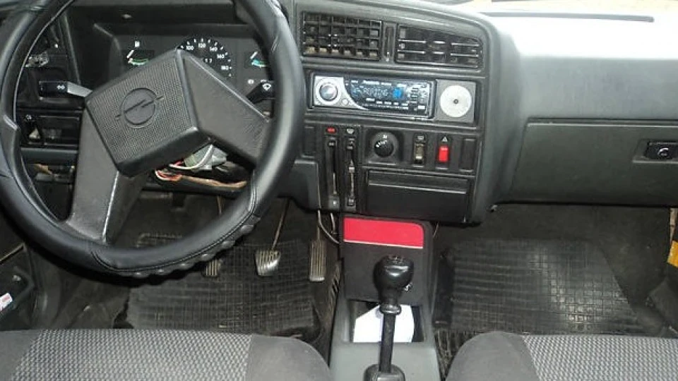 Opel Ascona