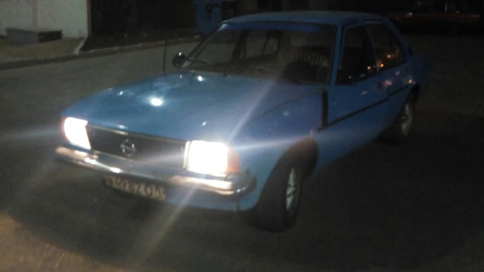 Opel Ascona 2
