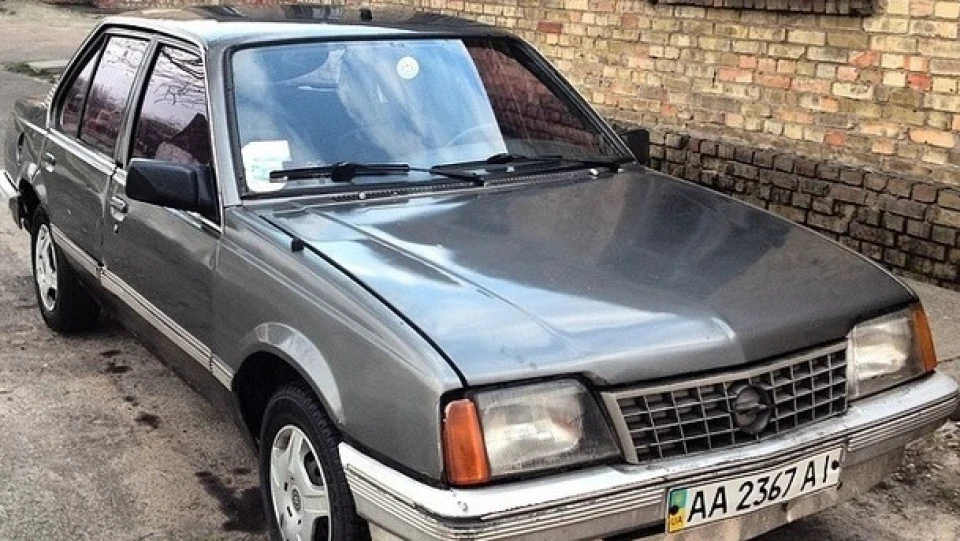 Opel Ascona