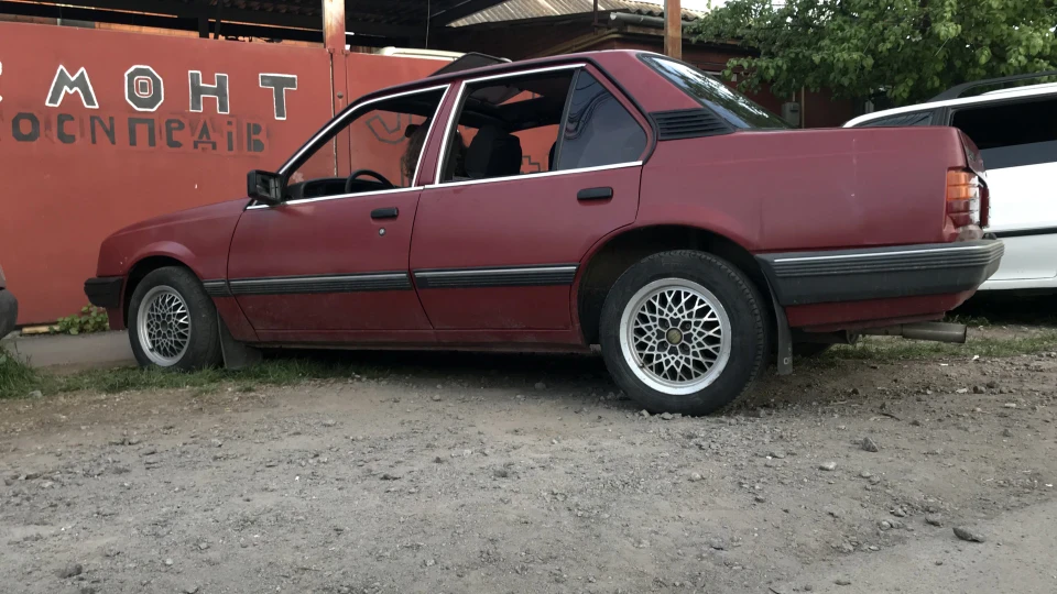 Opel Ascona 3