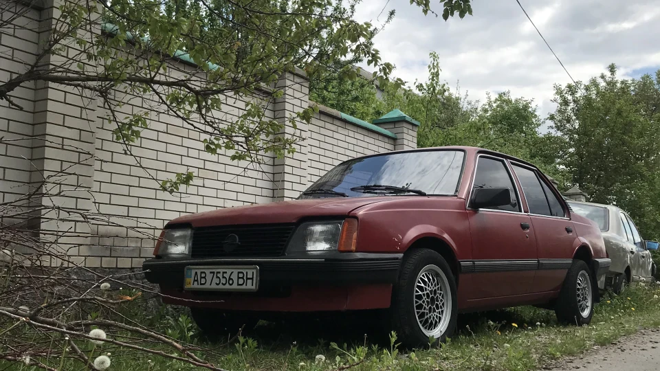 Opel Ascona 5