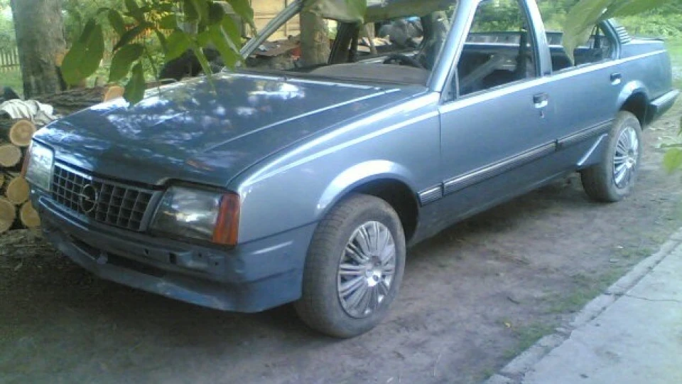 Opel Ascona (1) ПЕРША СУПЕРМОДІЛЬ 5