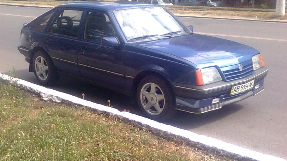 Opel Ascona (10) після ремонту 2