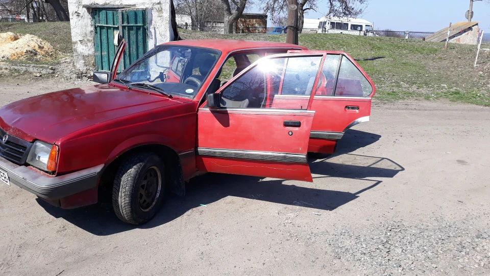 Opel Ascona 1.6 D