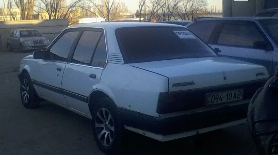 Opel Ascona 1,6 карб. 3