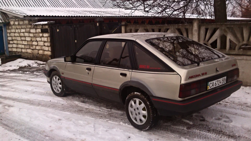 Opel Ascona 1.6 S