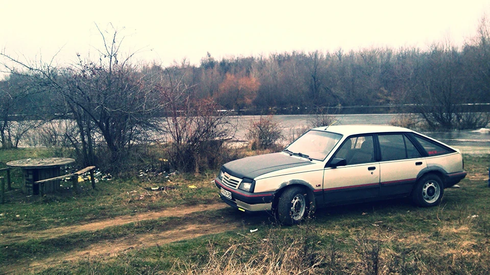 Opel Ascona 1.6 S 3