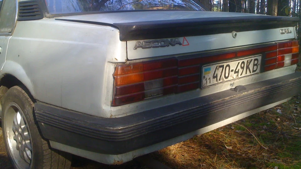 Opel Ascona 1,6 3