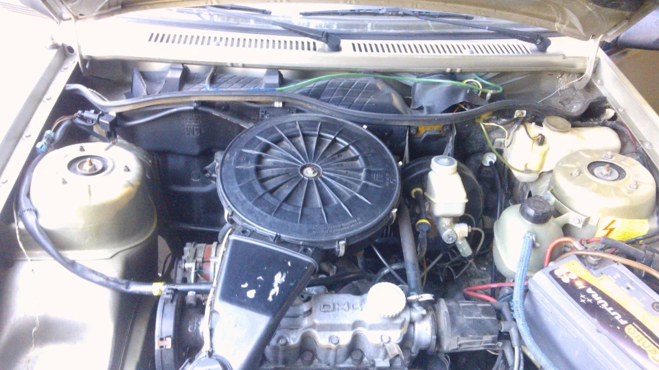 Opel Ascona 1,6і 3