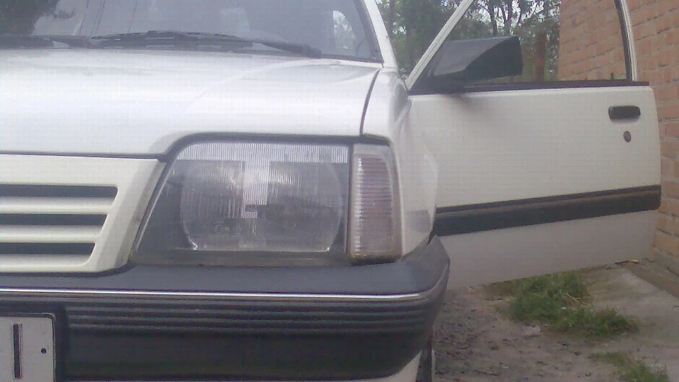 Opel Ascona 16SN