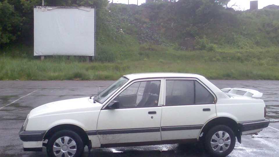 Opel Ascona 16SN 3