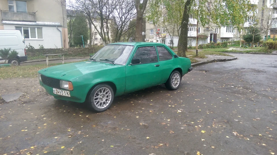 Opel Ascona 1.9 2