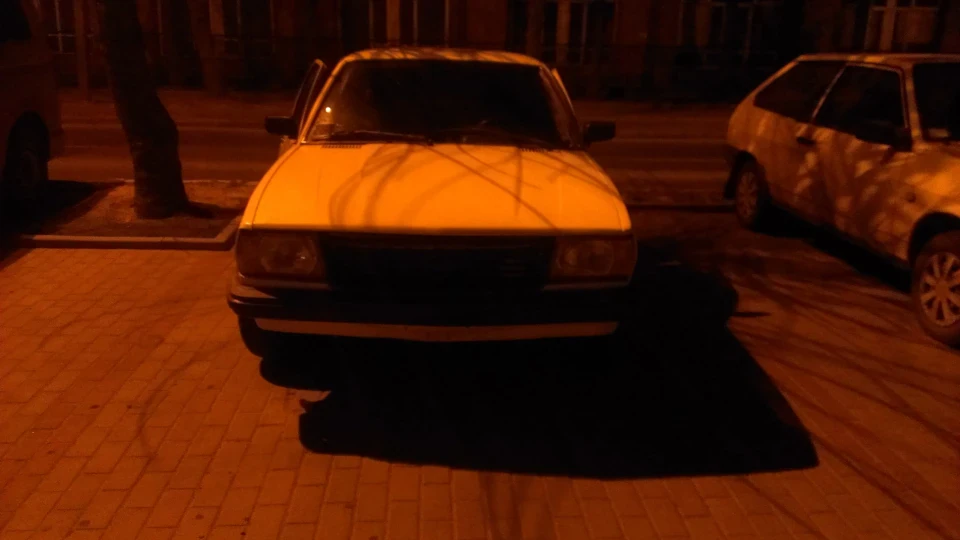 Opel Ascona 1.9 3