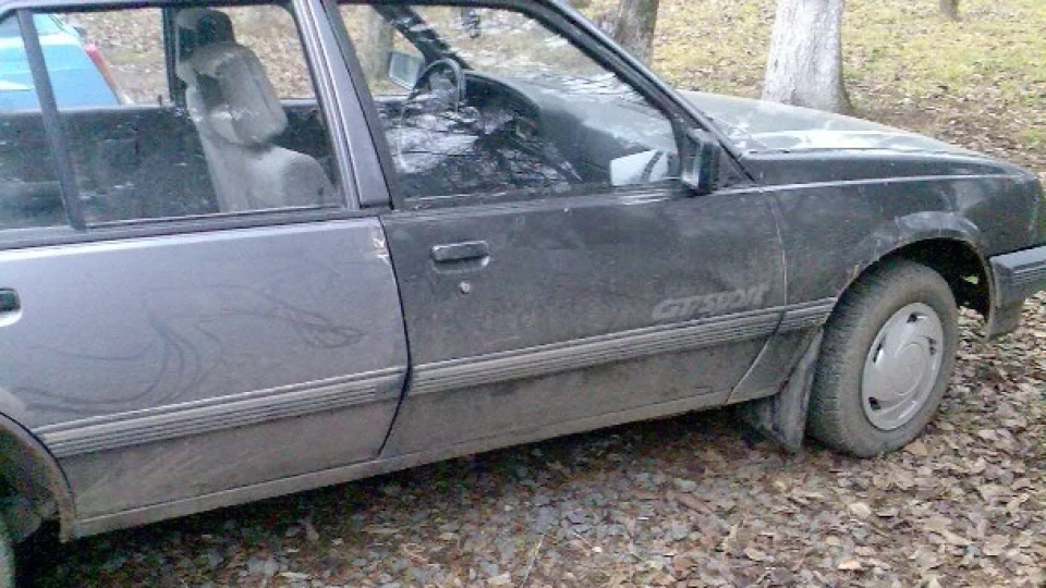 Opel Ascona (2) 4