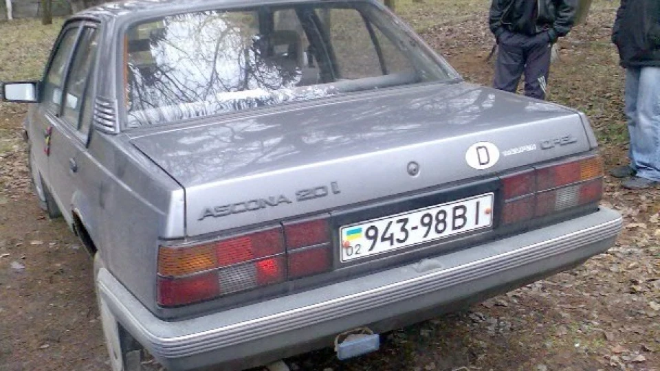 Opel Ascona (2) 5