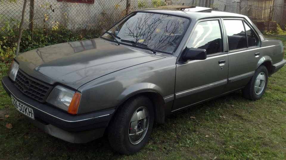Opel Ascona 2,0 2