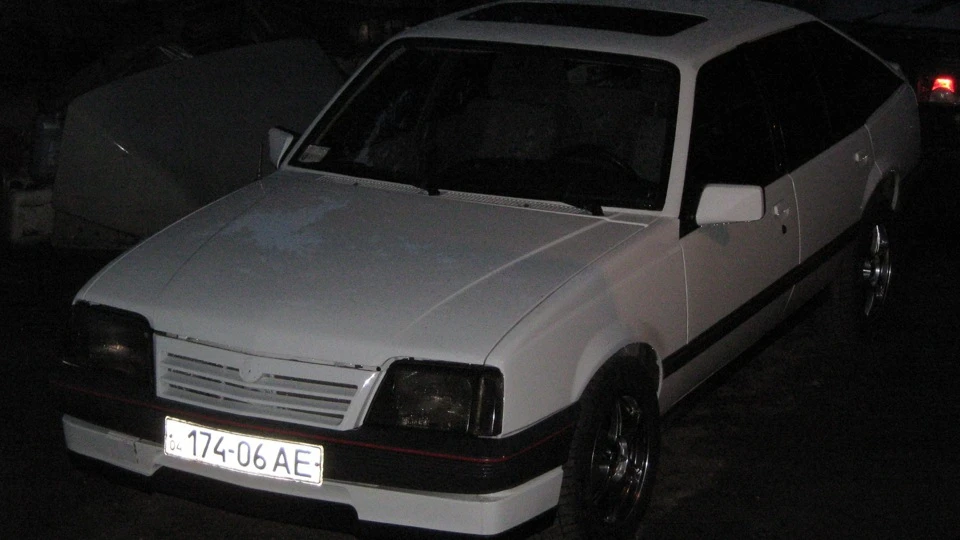 Opel Ascona 2.0i GT Аська