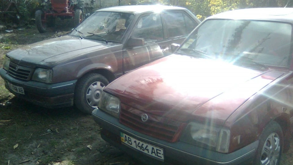 Opel Ascona (3) представника адідас 5