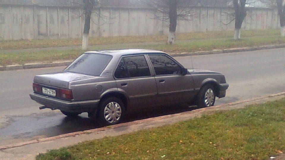 Opel Ascona (8-13) оригінал 4