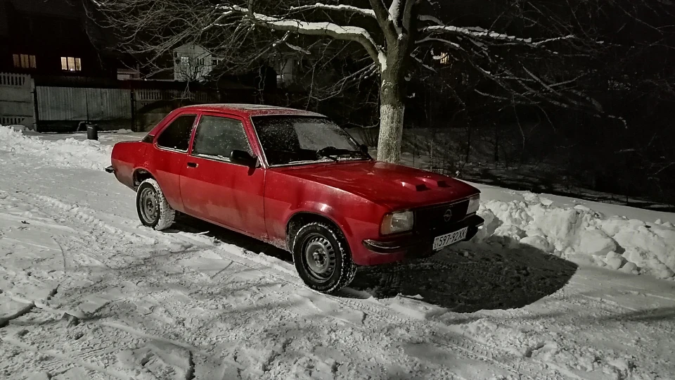 Opel Ascona Аська 2.0Е 5