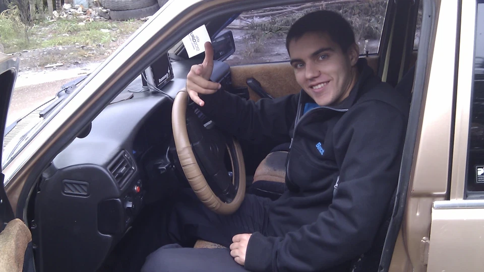 Opel Ascona бежевий металік 2