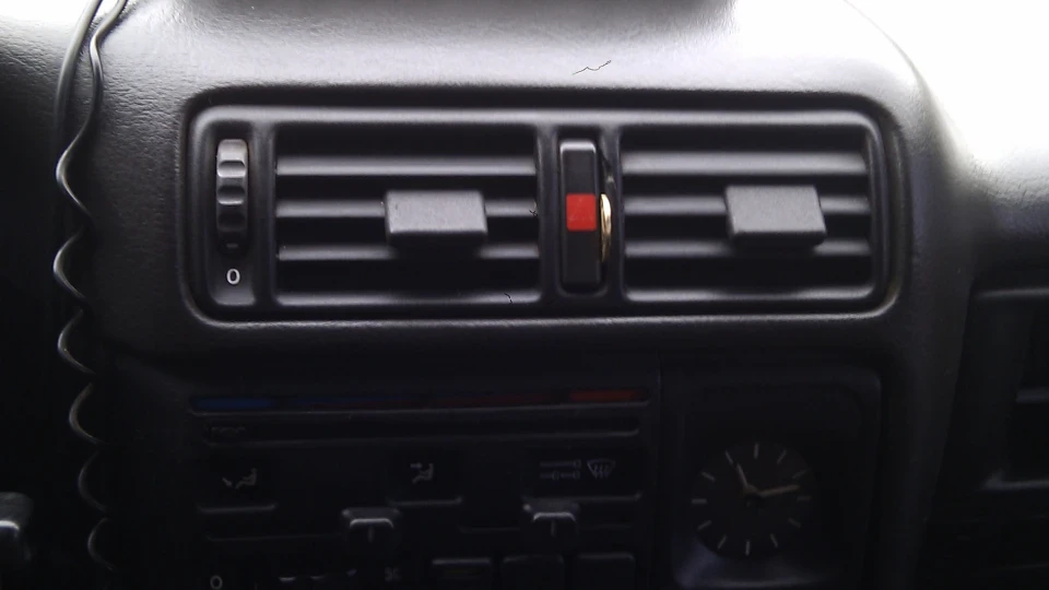 Opel Ascona бежевий металік 3