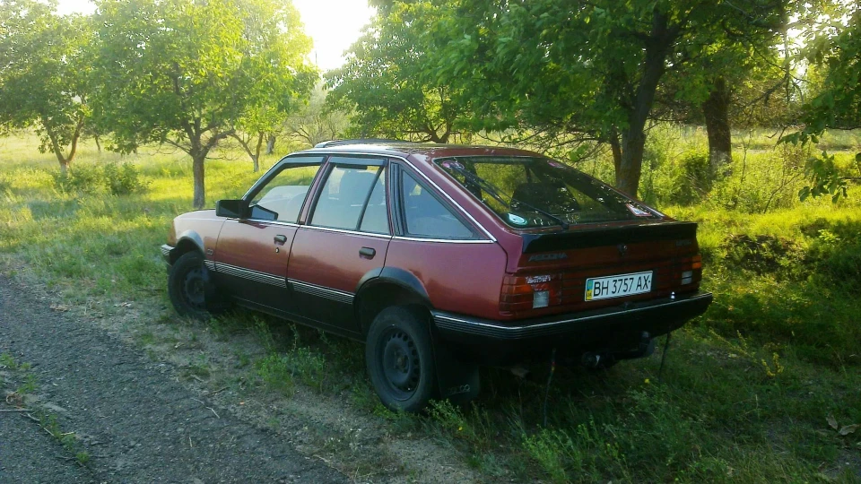 Opel Ascona C18NE 4