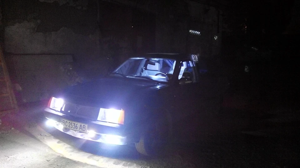 Opel Ascona C20NE 5