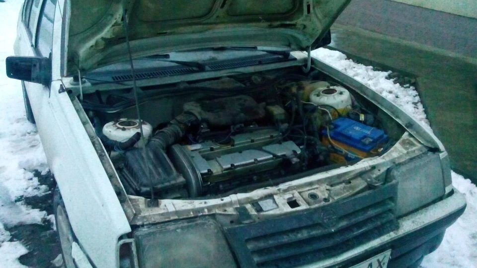 Opel Ascona c20xe 2