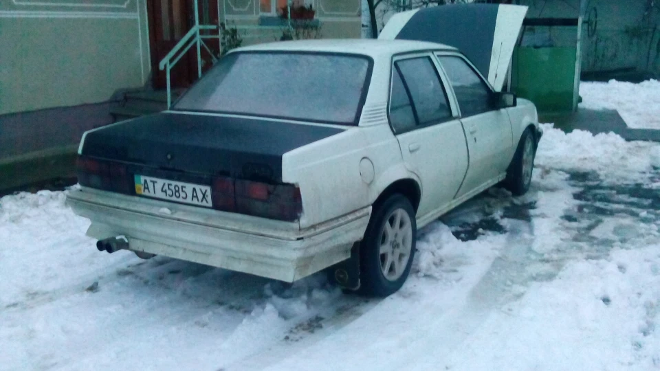 Opel Ascona c20xe 4