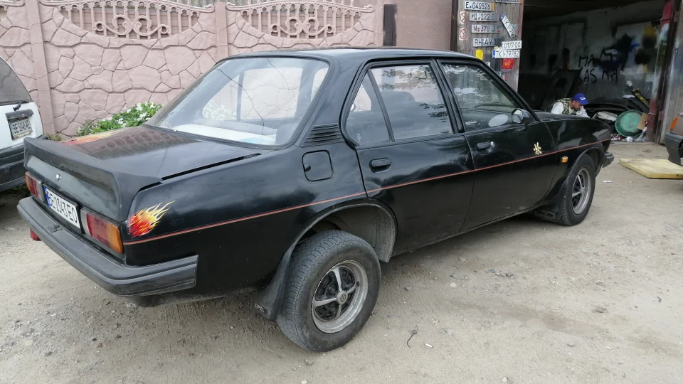 Opel Ascona Чорний капітан 3