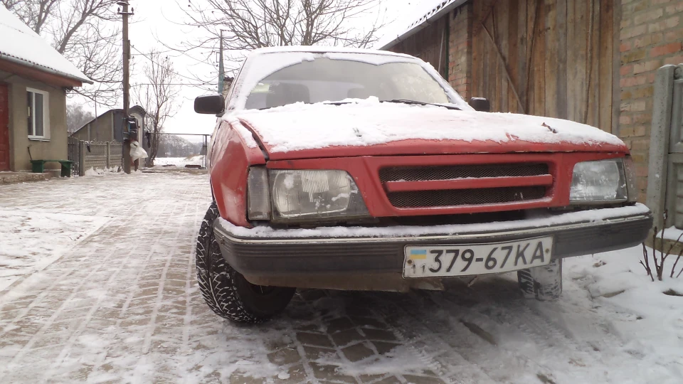Opel Ascona fells side 2
