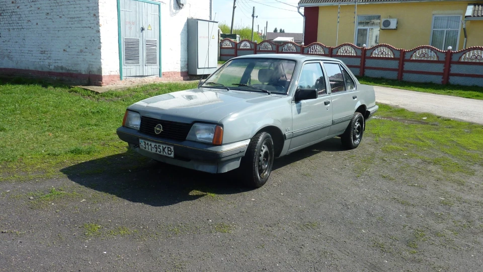 Opel Ascona K☢za-Dereza Russelsheim 3