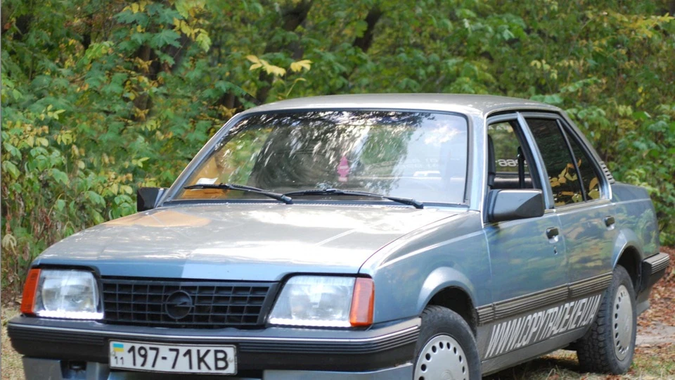 Opel Ascona моя перша 2