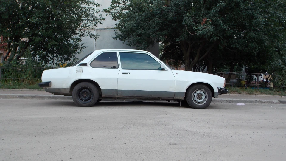 Opel Ascona на розварах 3