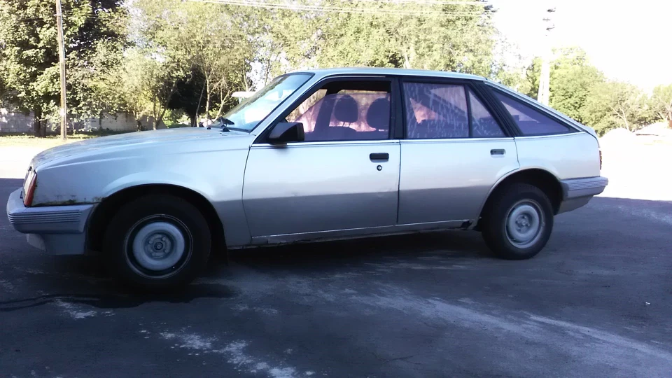 Opel Ascona Однорічка 5