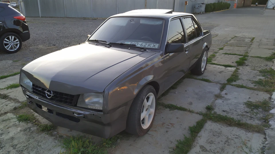 Opel Ascona Opel Ascona GM 2.0 i