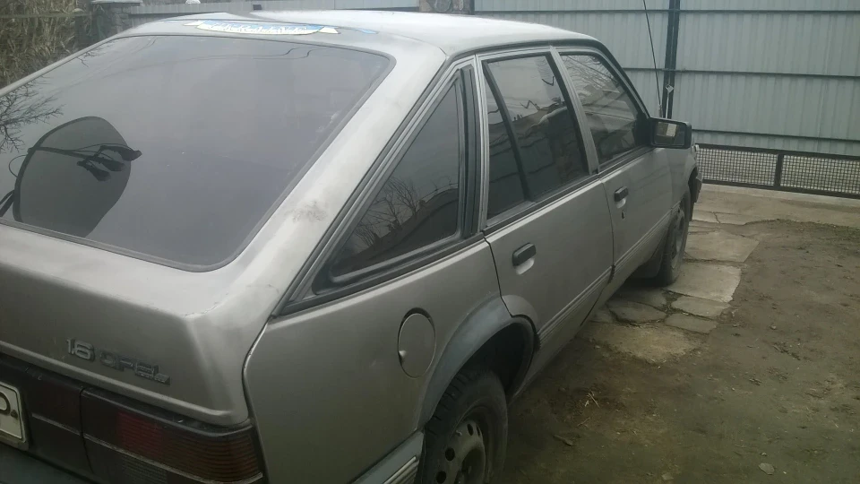 Opel Ascona Сірий Орел 2