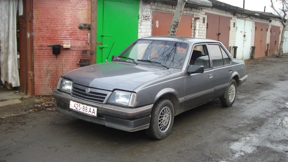 Opel Ascona тепер 2.0 2