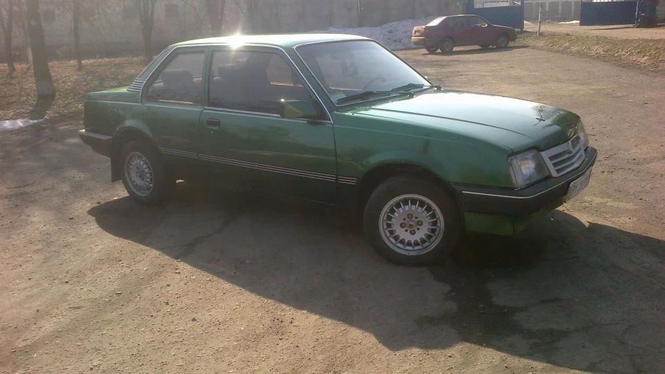 Opel Ascona Зелений дизелек 2