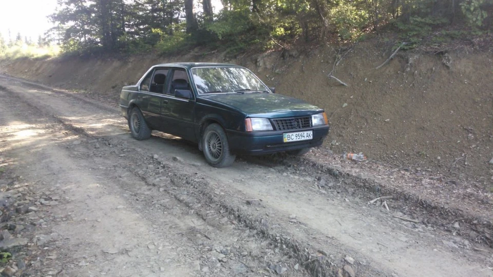 Opel Ascona "Zver" 2